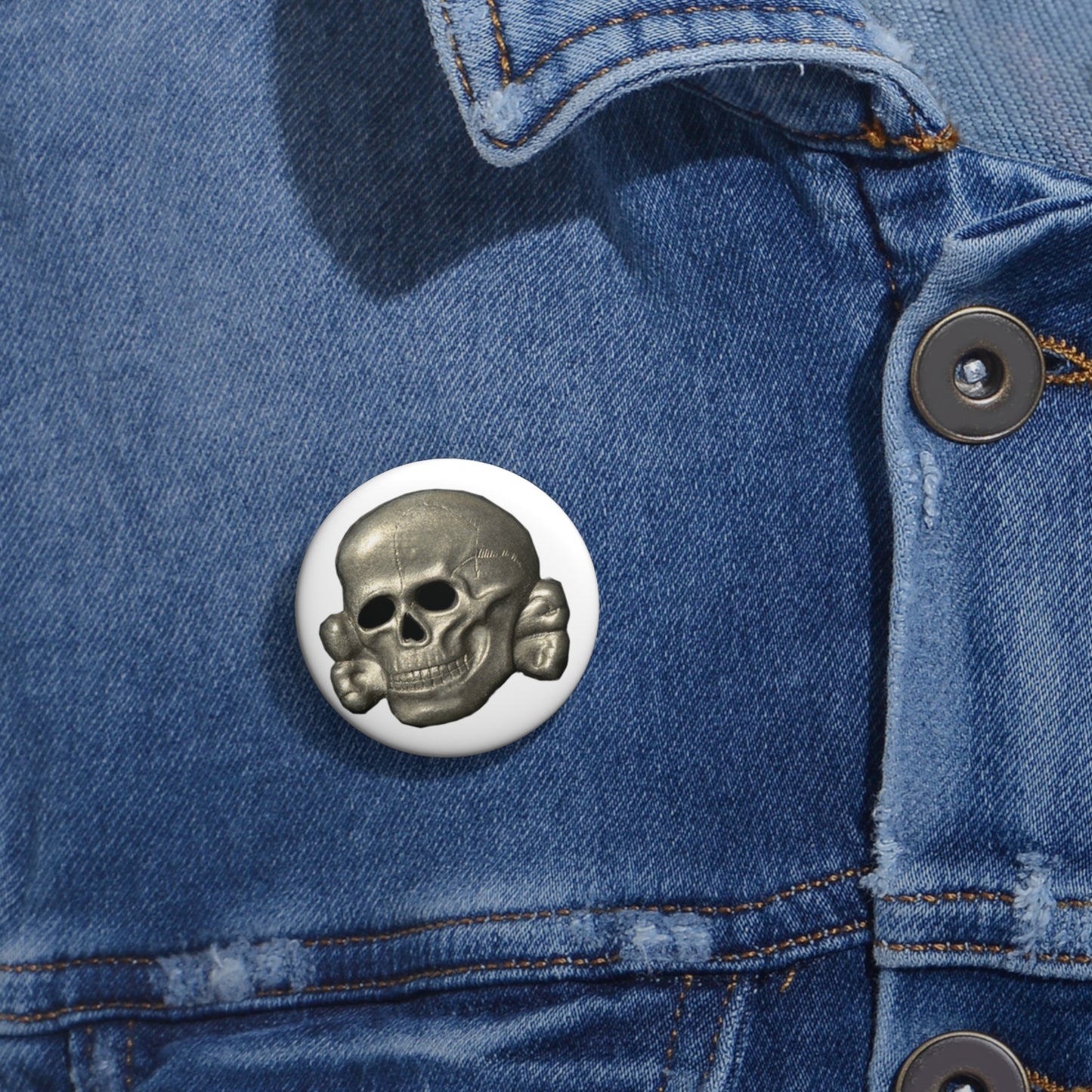 Skull Pin Button