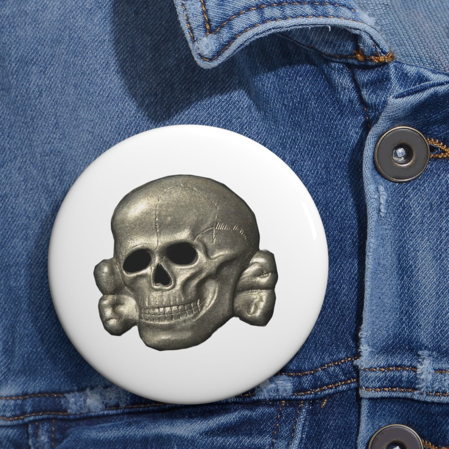 Skull Pin Button